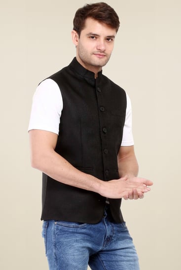 Red Tape Black Sleeveless Nehru Jacket 