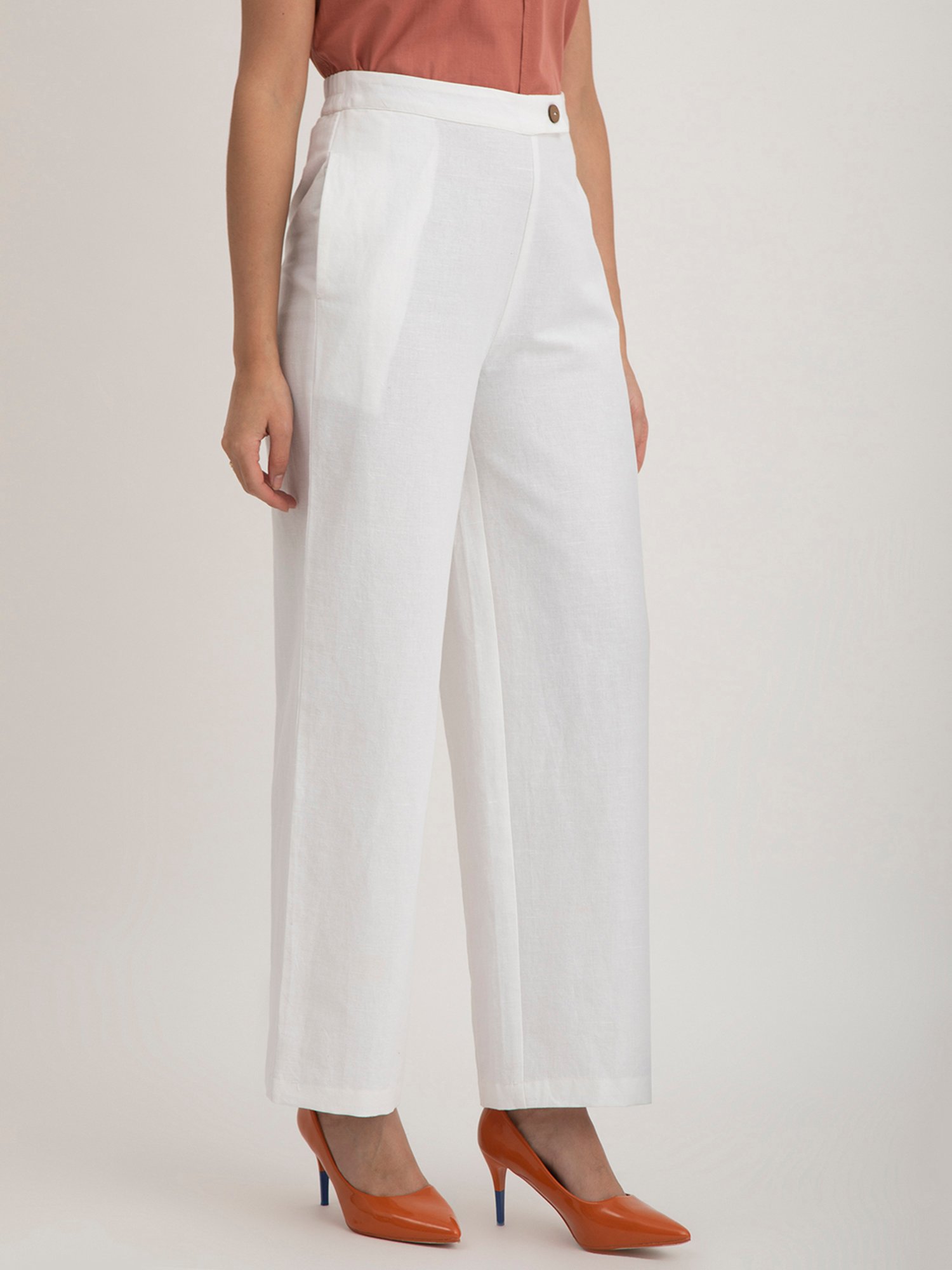 Off-White Contrasting Trim Tailored Trousers - Farfetch