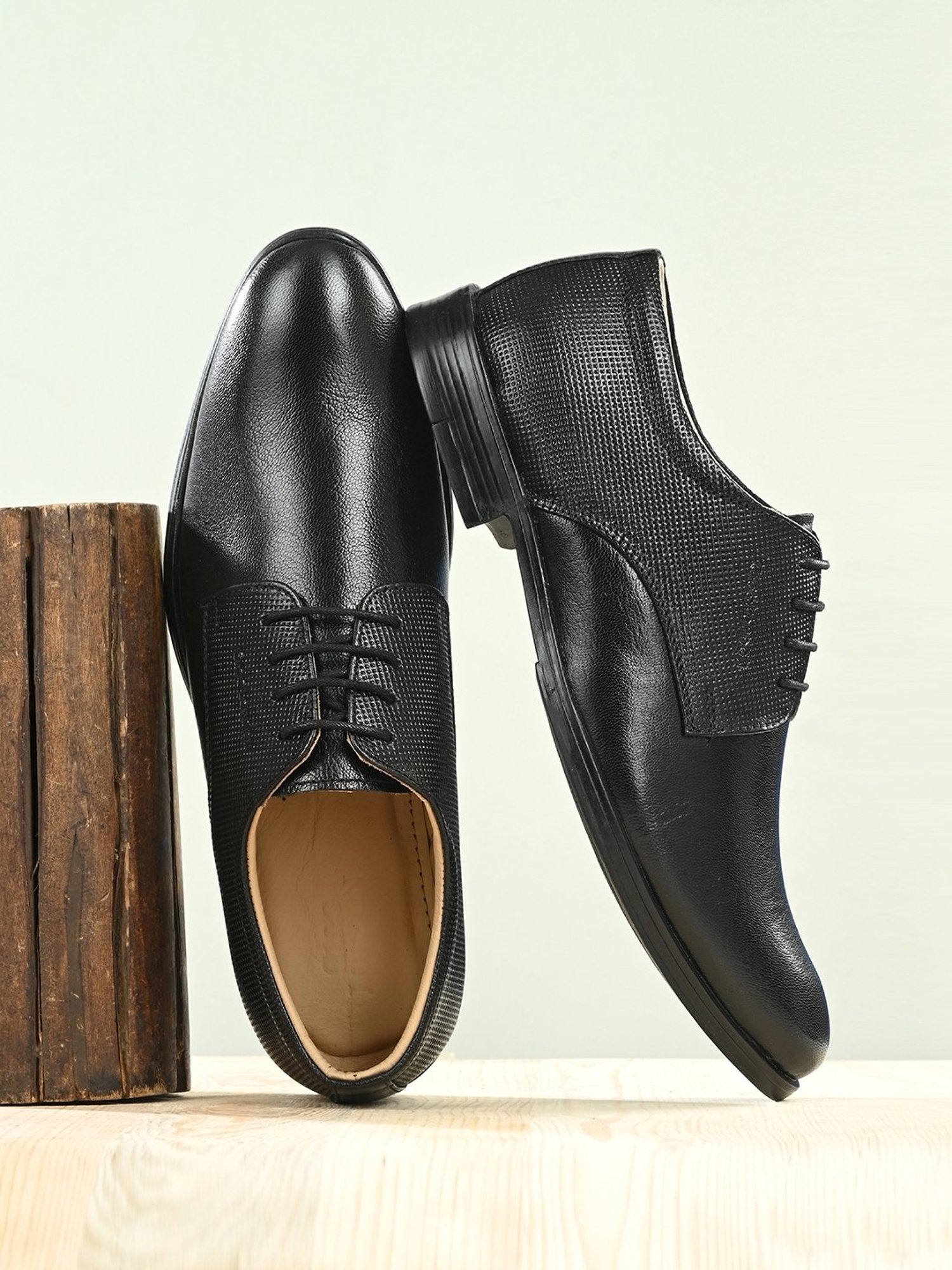 Buy Clog London Men's Black Derby Shoes for Men at Best Price