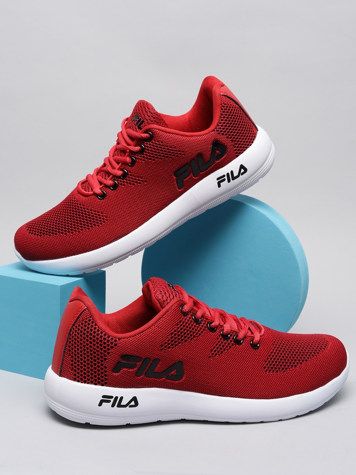 Betinget Bliv sur volleyball Buy Fila Men's LOREM Red Running Shoes for Men at Best Price @ Tata CLiQ