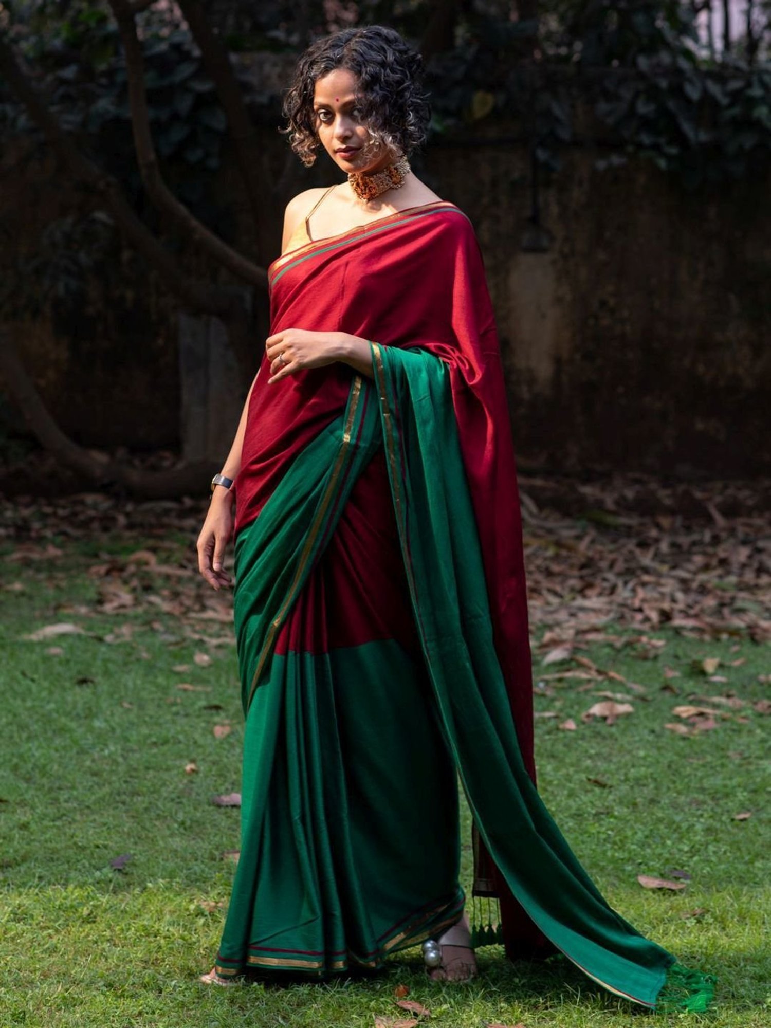 Maroon Green Cotton Acrylic Solid Saree without Blouse - Sutisaree