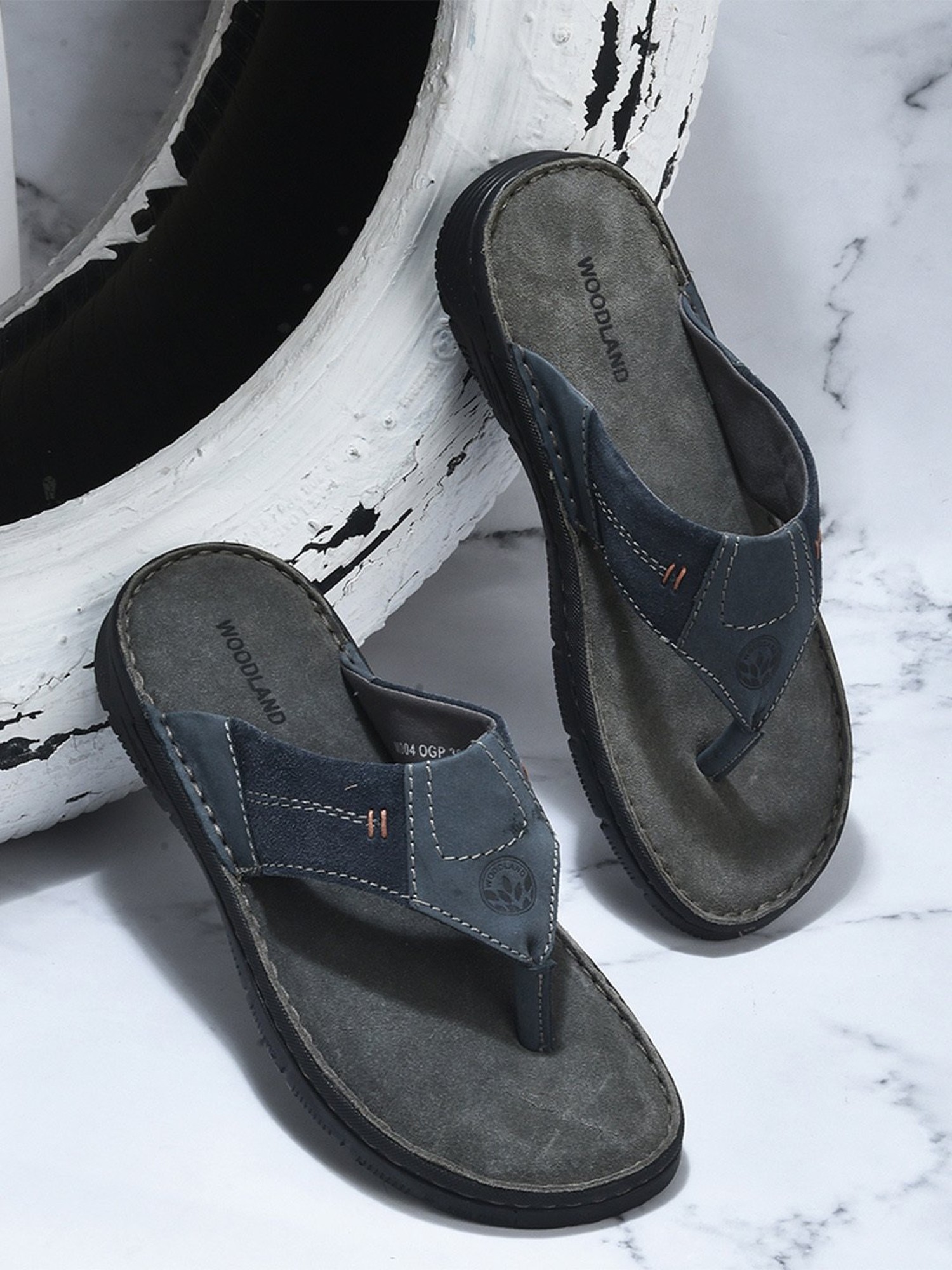 Buy Woodland Men Khaki Nubuck Leather Comfort Sandals - Sandals for Men  9337959 | Myntra