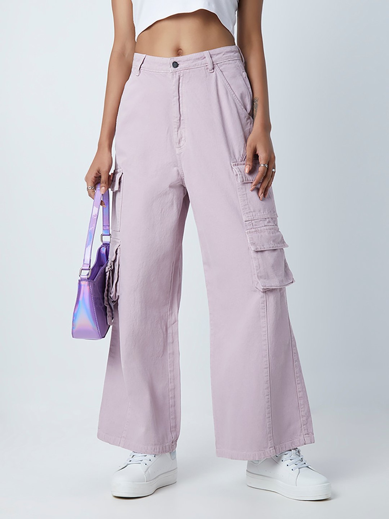 Daisy Street relaxed Y2K cargo trousers in baby pink  ASOS