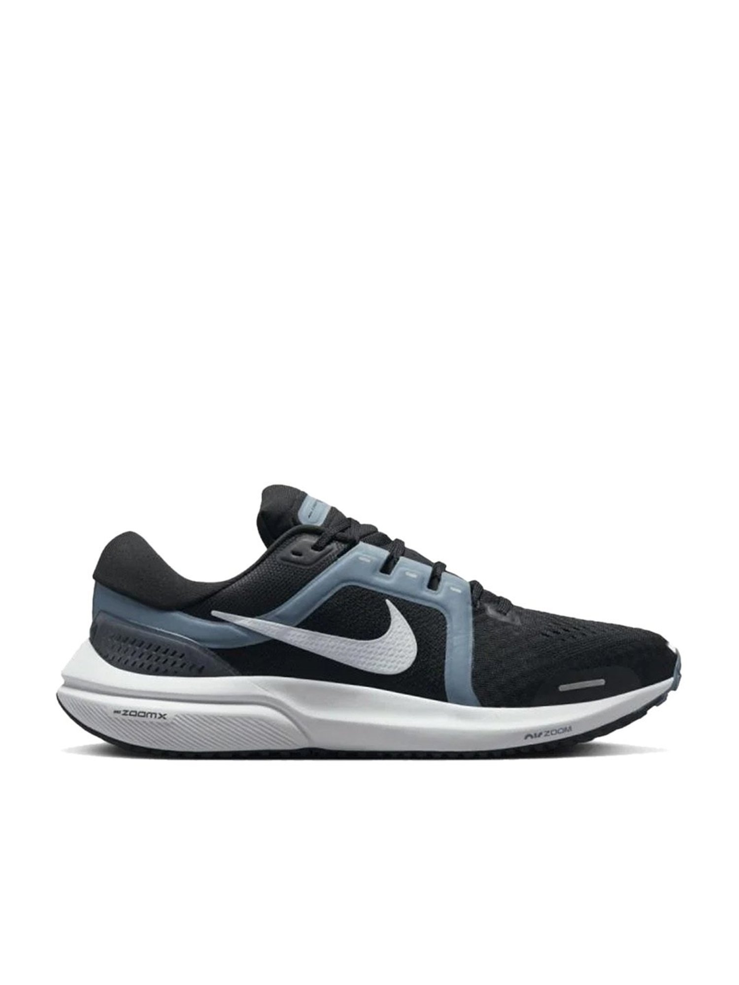 Tata cliq best sale nike shoes