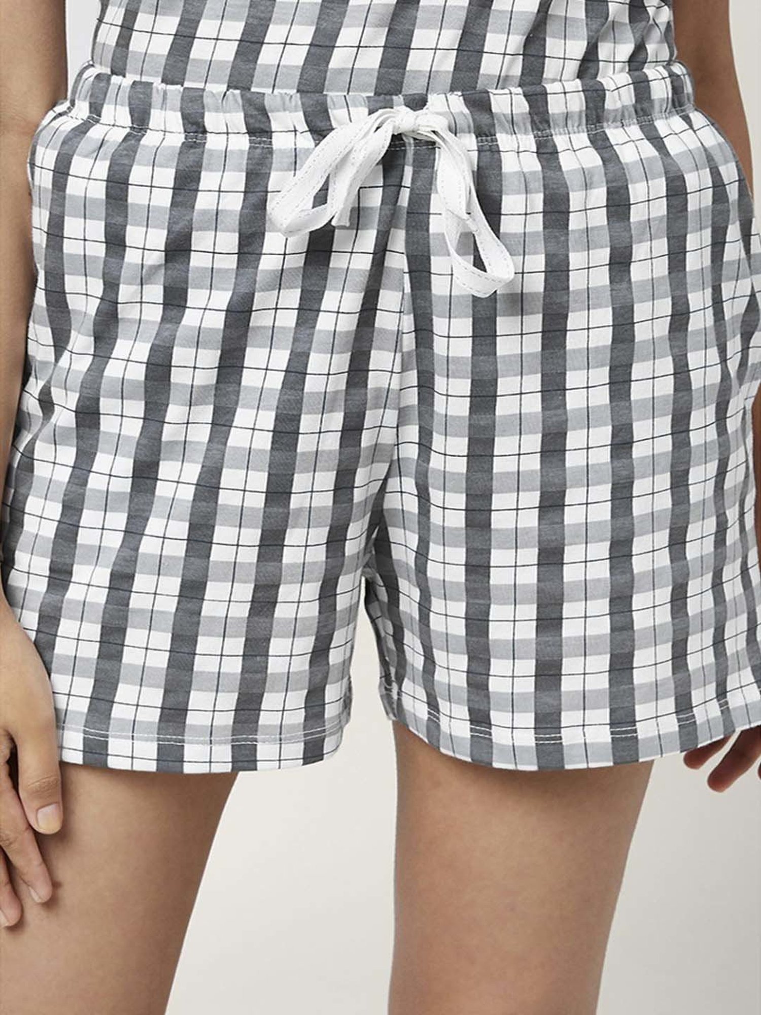 Dreamz by Pantaloons Grey White Cotton Chequered Top Shorts Set