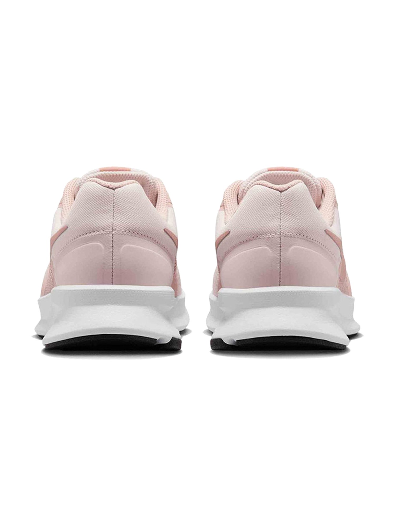 Ladies peach clearance nike trainers