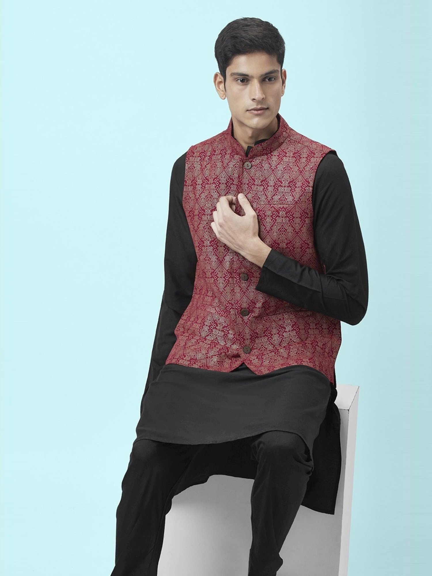 Buy Indus Route By Pantaloons Grey Linen Nehru Jacket - Nehru Jackets for  Men 1338738