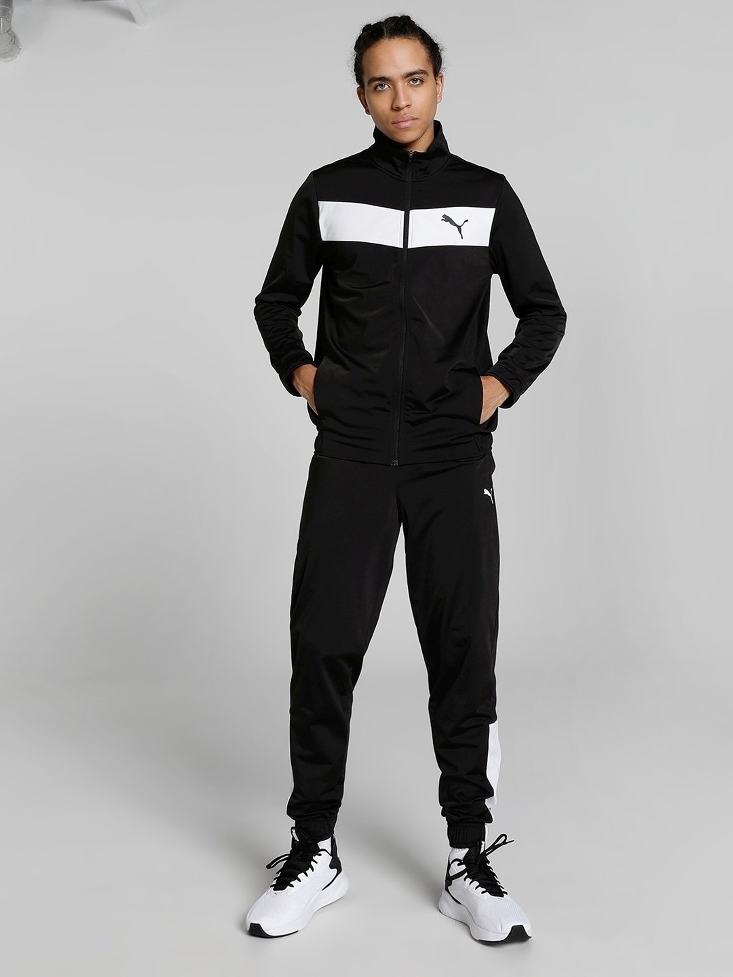 Black and shop white puma tracksuit