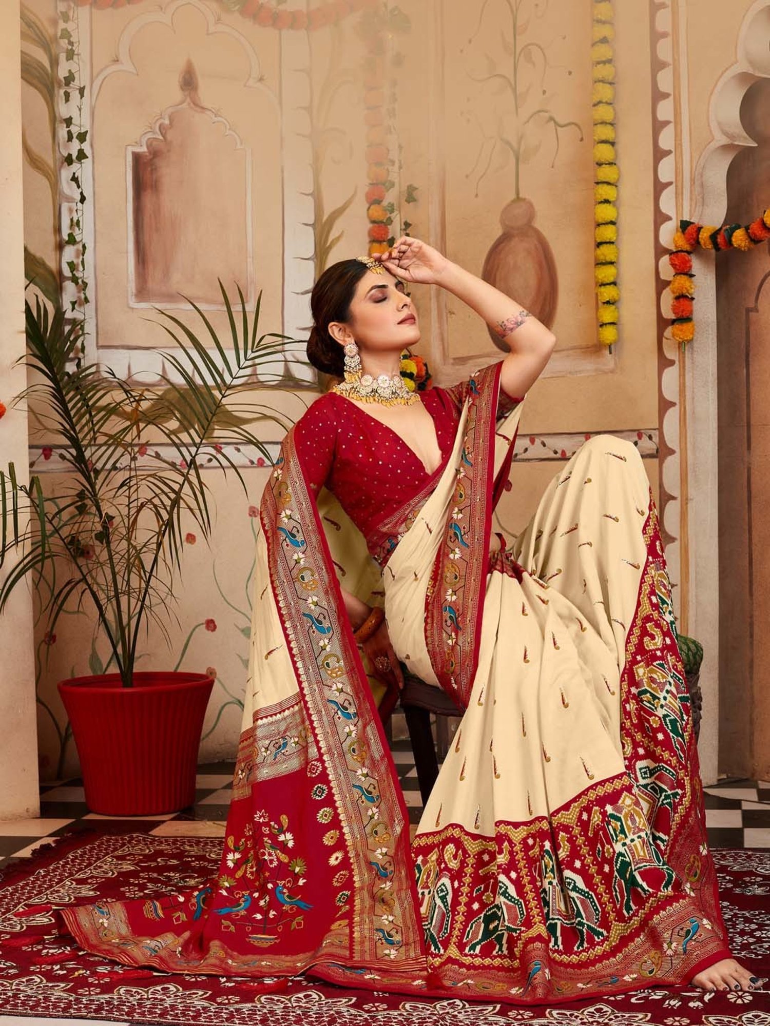 Classic Cream-Red TrendOye Saree With Unstitched Blouse Fabric