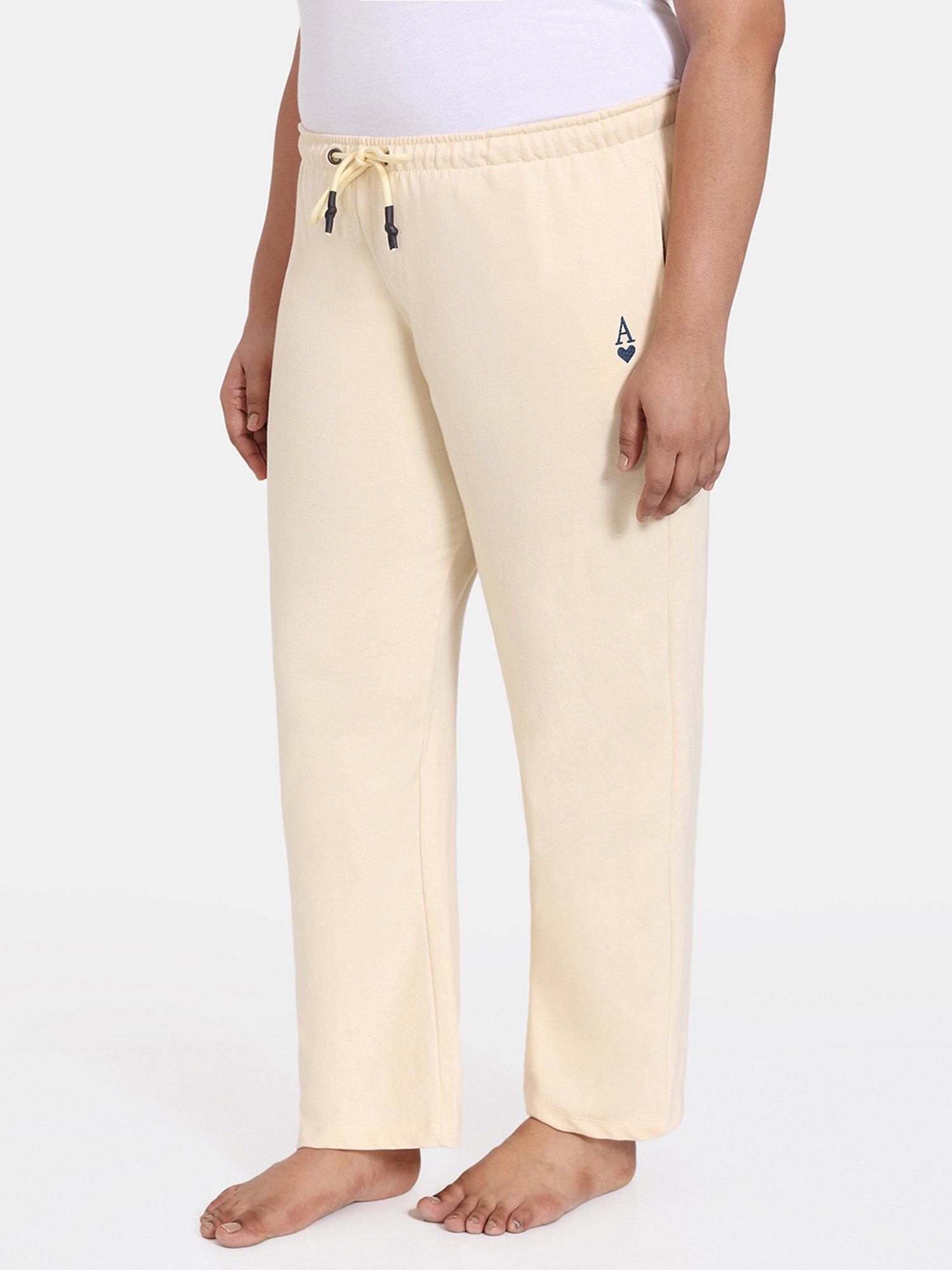 Zivame Cream Lounge Pants