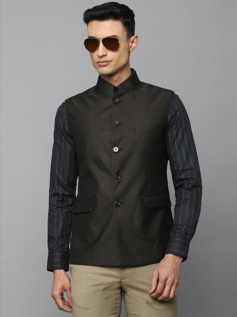 Buy Men Brown Textured Slim Fit Casual Nehru Jacket Online - 365763 | Louis  Philippe