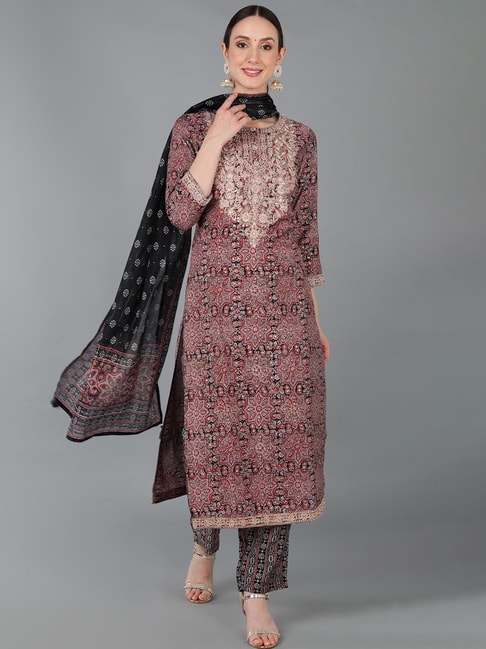 Vaamsi Maroon & Grey Embroidered Kurta Pant Set With Dupatta Price in India