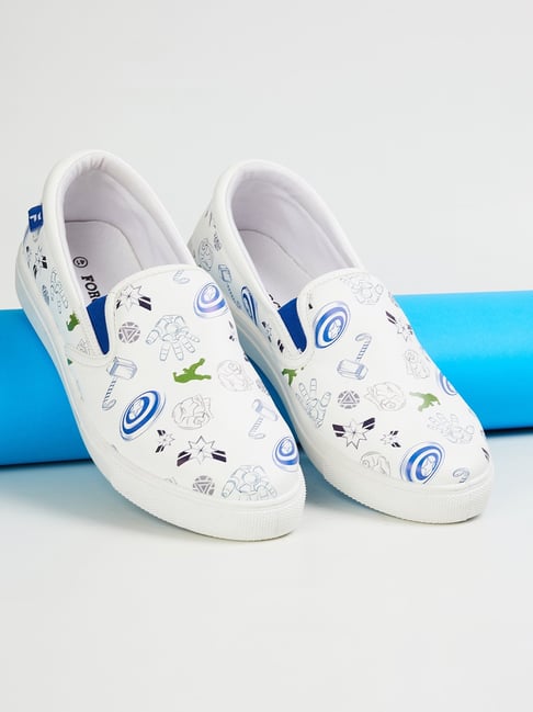 White walking discount shoes for babies