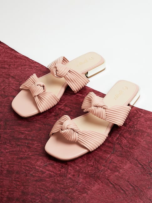 Stylish Fragrant Leather Sandals For Women Thick Soles, Open Toe,  Comfortable Beach Ladies Sheepskin Slippers Perfect For Summer Hot Days  XTAS From Fashion08008, $65.07 | DHgate.Com