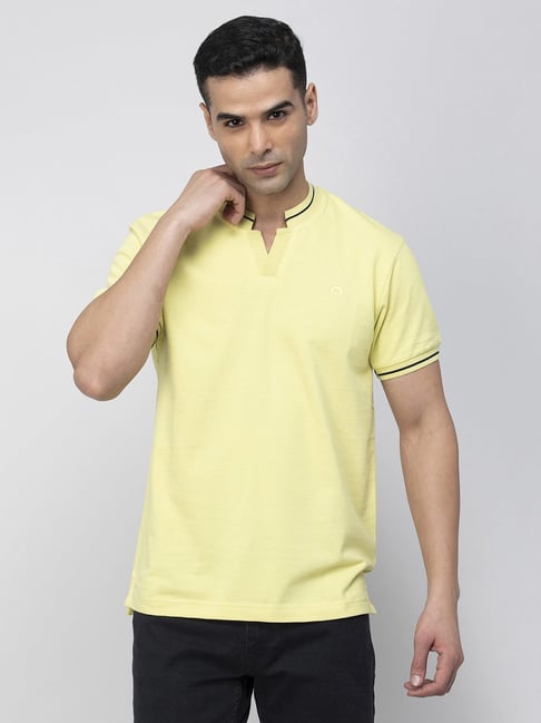 BOSSINI Yellow Cotton Slim Fit Self Pattern T-Shirt