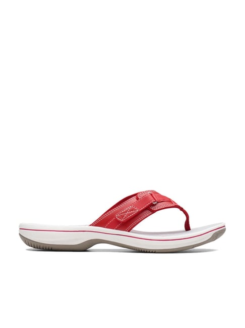 Buy Clarks Women s Brinkley Sea Red Thong Wedges for Women at Best