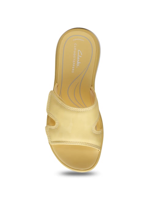 Clarks Womens Yellow Clarks Sandals Clarks Women's Glide Bay