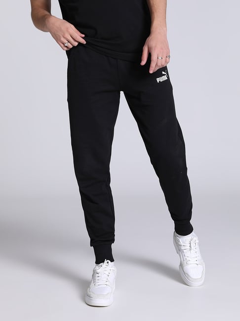 Men's Puma Essentials Logo Regular Fit Jogger Sweatpants in Black