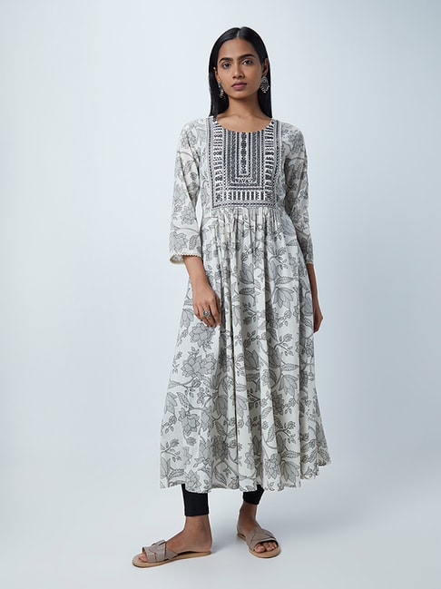 Utsa by Westside Off-White Floral Print Fit-And-Flare Kurta Price in India