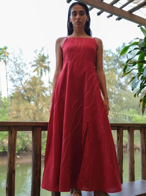 Buy Rsds Women's Sleeveless Plain Red Kurta (Medium) at Amazon.in