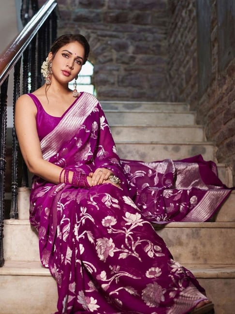 Satrani Purple Woven Saree With Unstitched Blouse Price in India