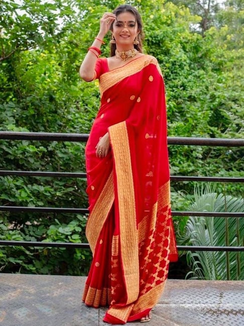 Satrani Red Woven Saree With Unstitched Blouse Price in India