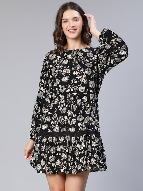 Oxolloxo Black Floral Print A Line Dress Price in India