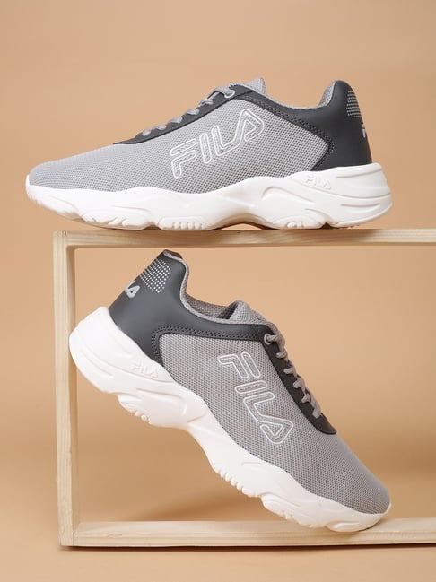 Men White Fila casual sneakers shoes, Size: 6-7-8-9-10 at Rs 598/pair in  Vidisha
