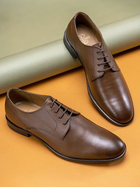 Red Tape Men's Brown Derby Shoes