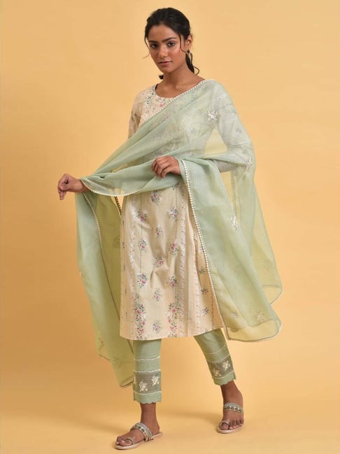 W Green Embroidered Dupatta-picture-35