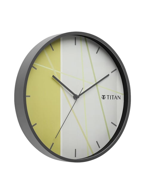 Titan Classic Silent Sweep Technology - 30.4 cm X 30.4 cm (Medium) :  Amazon.in: Watches