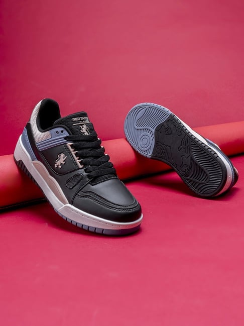 redtape sneakers under 1000