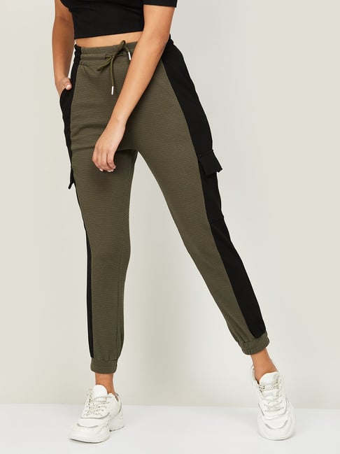 Ann Taylor x Cella Jane  Fashion joggers Joggers outfit Jogger pants  outfit dressy
