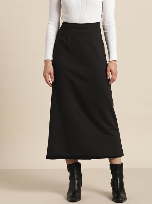 Qurvii Black Maxi Skirt Price in India