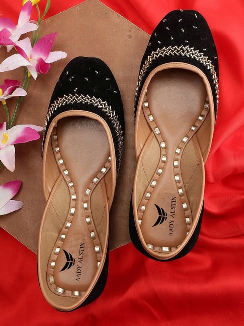 HOA India | The Most Comfy Jutti Shoes In The World – House Of Avi