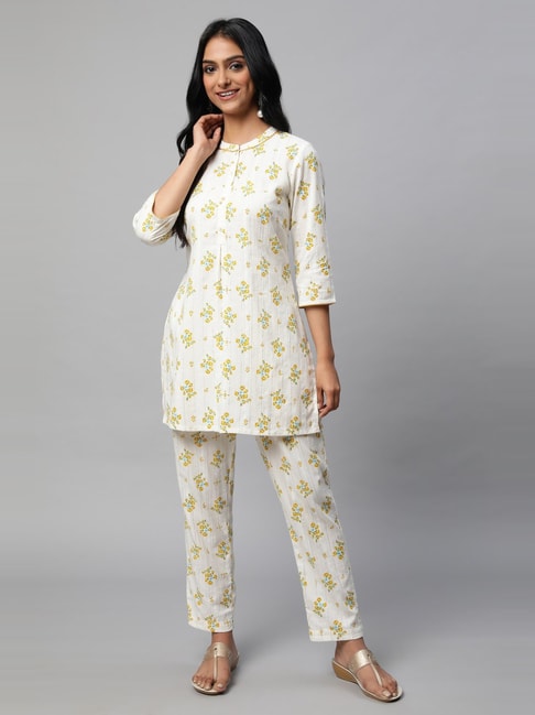 Ladies Full Sleeve Printed Cotton Kurti Set With Pajama And Dupatta at Best  Price in Delhi | Ekta Fashion