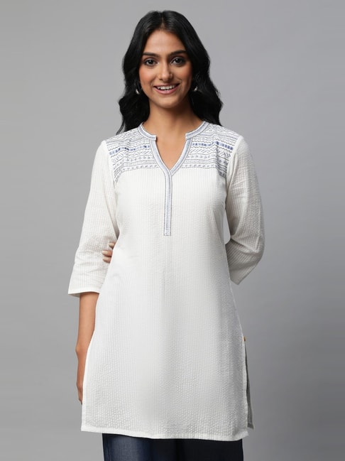 Buy White Cotton Short Kurti After Six Wear Online at Best Price | Cbazaar