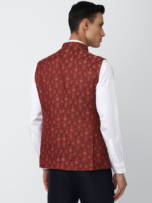 Men's Blended Silk Solid Nehru Jacket in Maroon | Nehru jackets, Jackets, Maroon  jacket