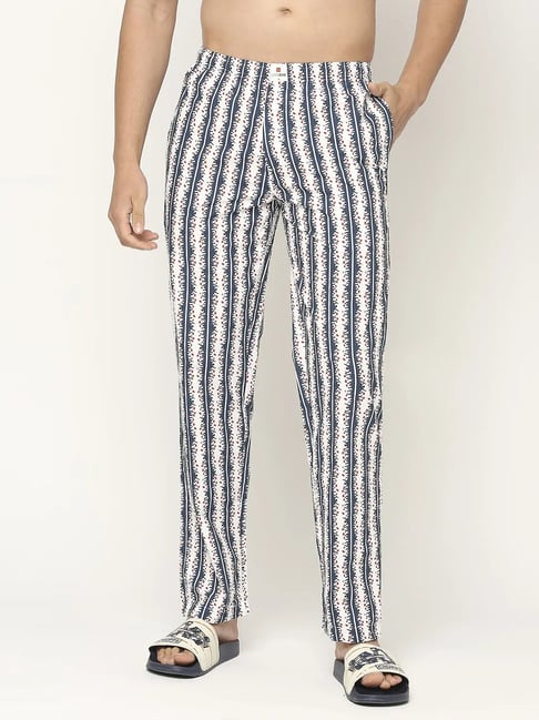 UnderJeans by Spykar White Printed Nightwear Pyjamas-picture-39