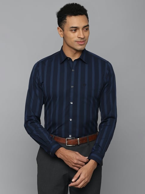 Buy Allen Solly Men Slim fit Formal Shirt - Black Online at Low