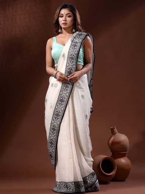 Bewitching White Soft Silk Saree With Cynosure Blouse Piece