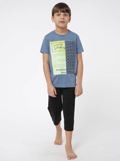 Sweet Dreams Kids Blue & Black Printed T-Shirt with Capri