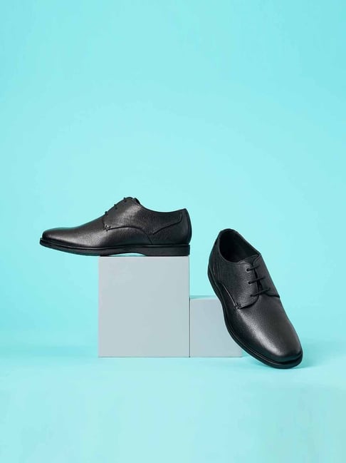 Ruosh Men's Black Derby Shoes