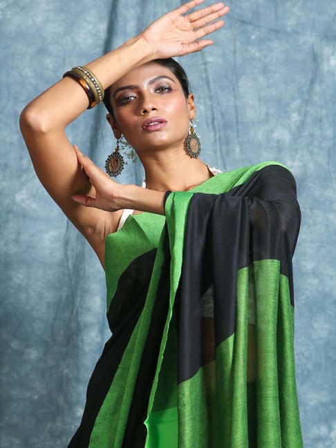 what-saree-to-wear-with-black-blouse (10) • Keep Me Stylish