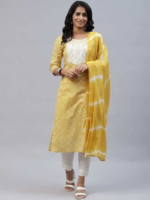 READIPRINT FASHIONS Yellow & White Cotton Embroidered Kurta Pant Set With Dupatta Price in India