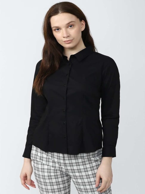 Van Heusen Black Regular Fit Shirt Price in India