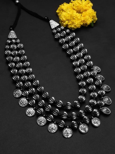 Fida Classic Beaded Black Necklace