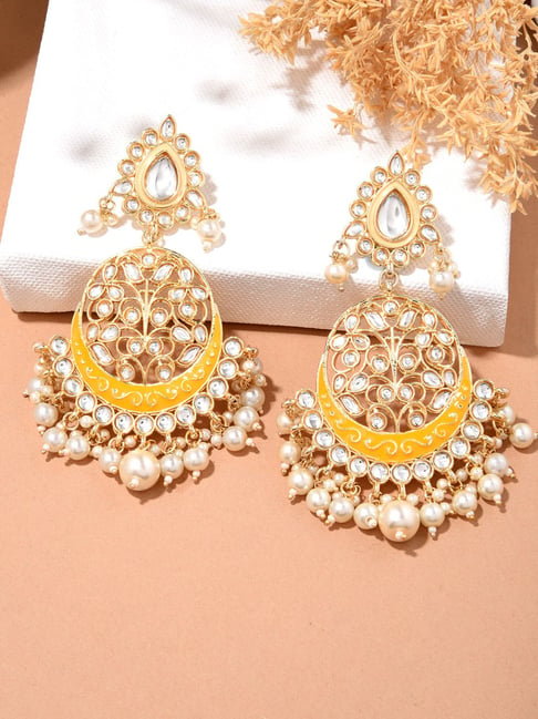 J17524 Small Jhumka Crystal Handmade Bead Danglers Gold Design Earrings |  JewelSmart.in