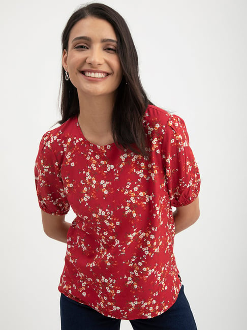Fablestreet Red Floral Print Top Price in India