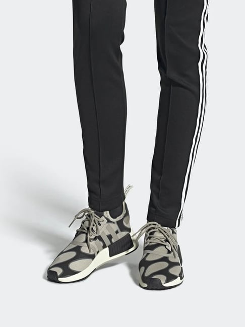 Running Shoes Adidas Nmd White On Foot Adidas Originals NMD_R1